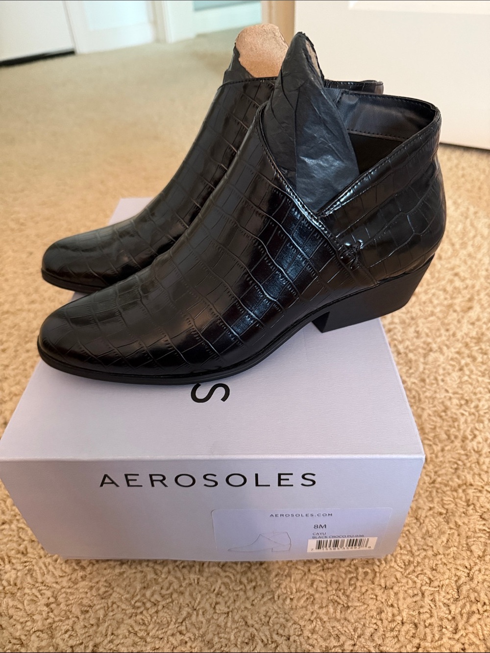 AEROSOLES Black Croco Cayu Ankle Bootie